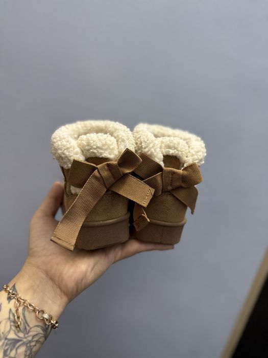 Уги для дівчаток , взуття ботиночки