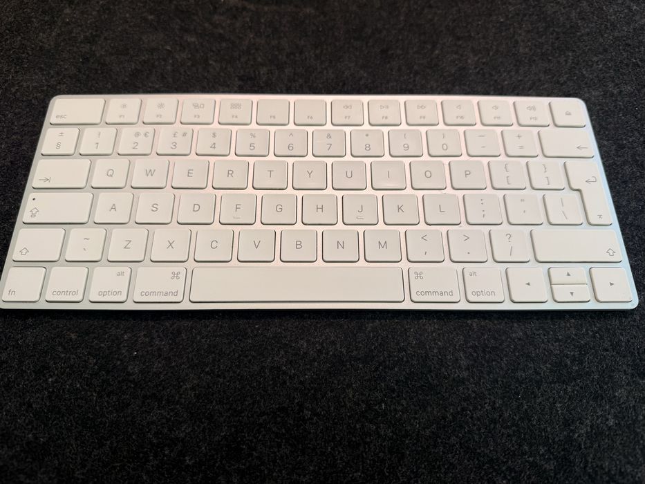 Klawiatura Apple keyboard