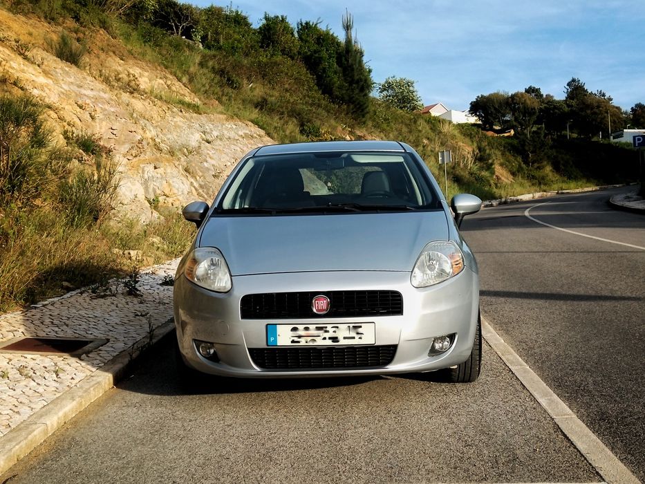 Fiat Grande Punto 1.3 MultiJet - Diesel - 5 Lugares - 5 Portas