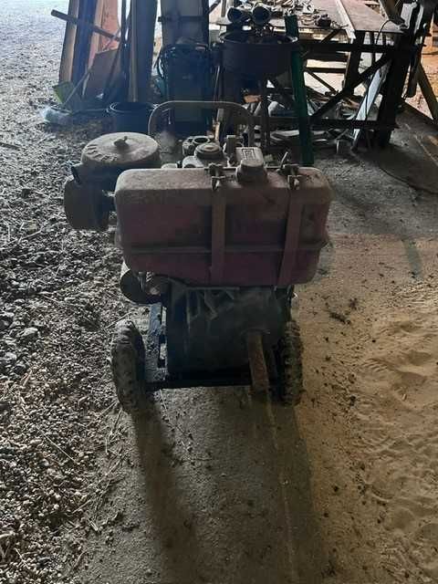 Motor Lister com bomba de puxar água de 2"