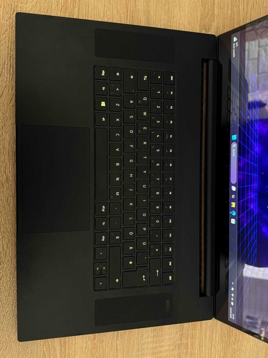 Ігровий Ноутбук Razer Blade Pro 17.3" - 144Hz 4K/nVidia RTX 3080 16gb GDDR6/iNtel Core i7-10875H/ 32gb DDR4/ 1Tb SSD/Металевий/Аналог 4060 Asus/Рейзер