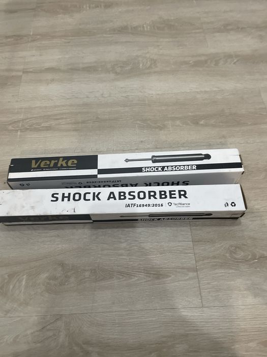 Amortecedores ( traseiro) novos  Golf 4 Verke – Ainda Lacrada