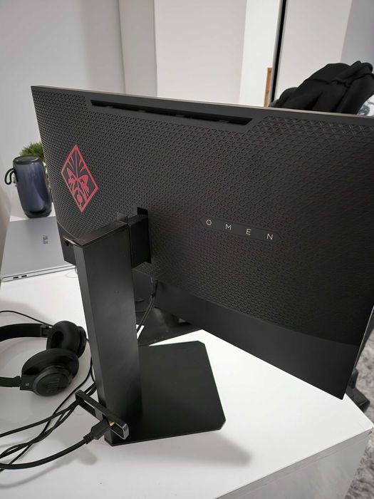 Monitor gaming  omen 25 250hz