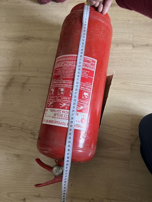 Вогнегасник б/у автомобільні, 7шт.