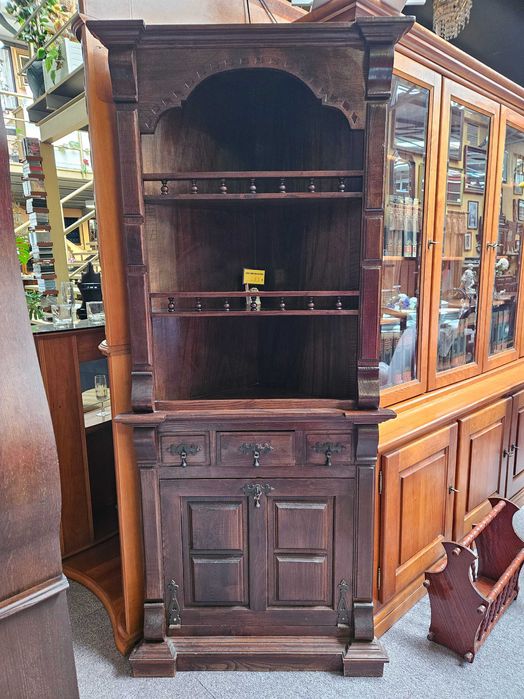 Cantoneira em madeira - óptimo estado geral