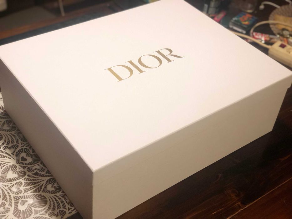 kartony firmy dior duże trzy sztuki