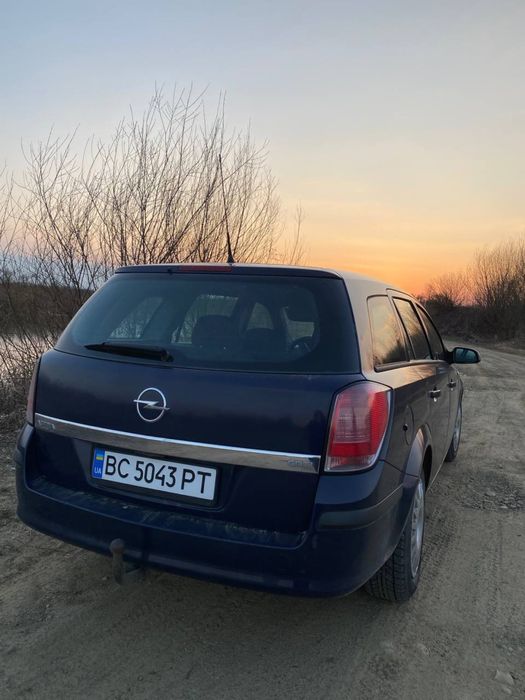 Продам опель астру h2005 1.3 дизель