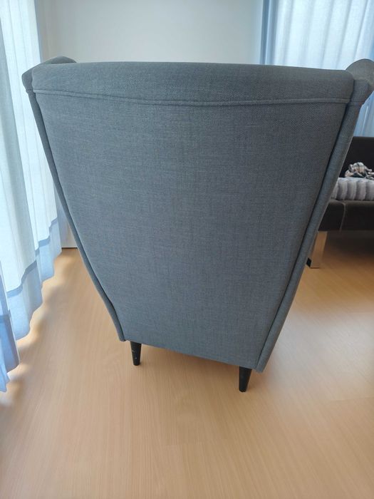 Poltrona Ikea Cinzenta