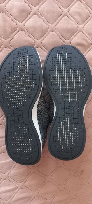 Кросівки Under Armour(оригінал)