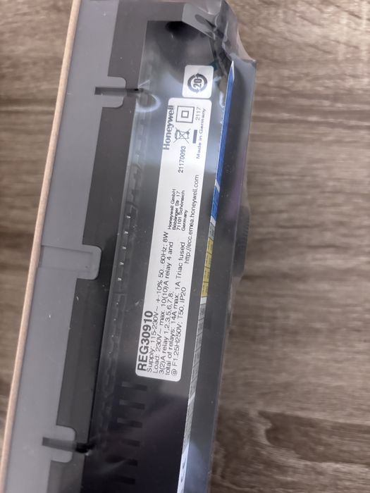 Кліматичний контролер Honeywell EAGLEHAWK NX