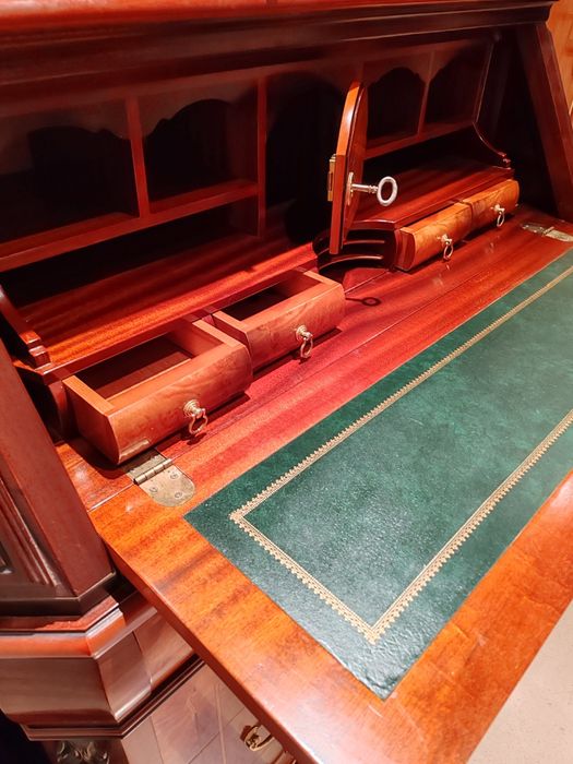 Papeleira/ Cómoda/Secretária D. José / D. Maria Impecável