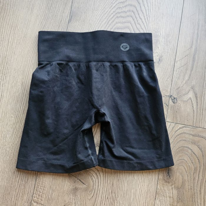 Leginsy krótkie Gym Glamour