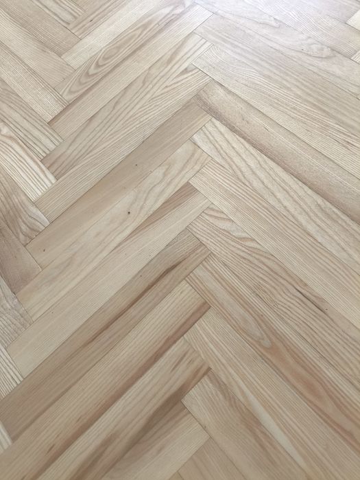 Parkiet.  dębowy