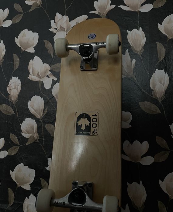 продам скейтборд