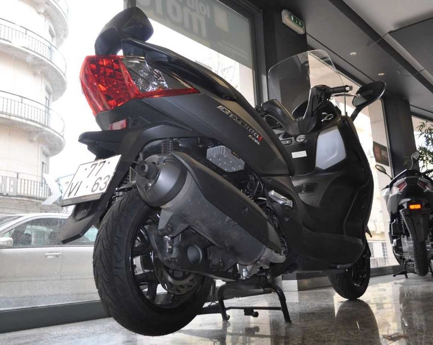 Sym GTS 300cc em excelente estado