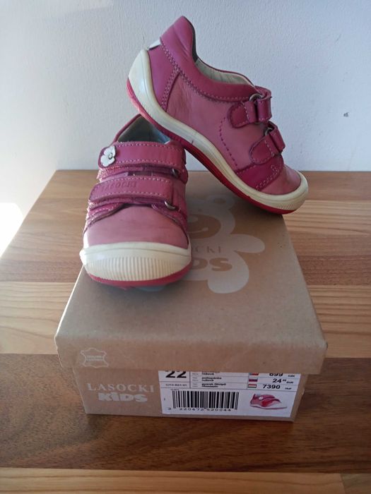 Buty dziewczęce rozm.22