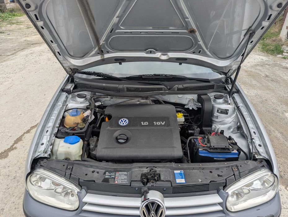 Фольцваген Гольф 4 бензин 1.6 VW Golf 4 1.6 MPI