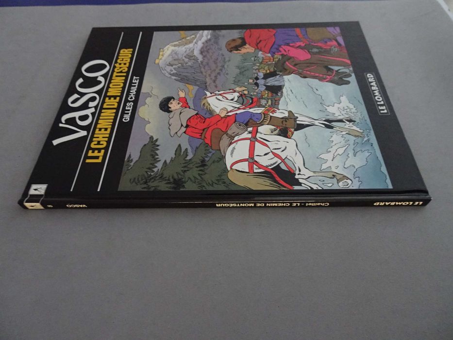 Livro BD Banda Desenhada em francês Livro Vasco - Le Chemin de Montségur - Gilles Chaillet (capa dura) Le Lombard