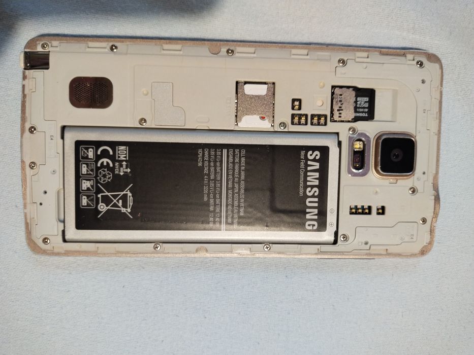 Телефон Samsung Note 4