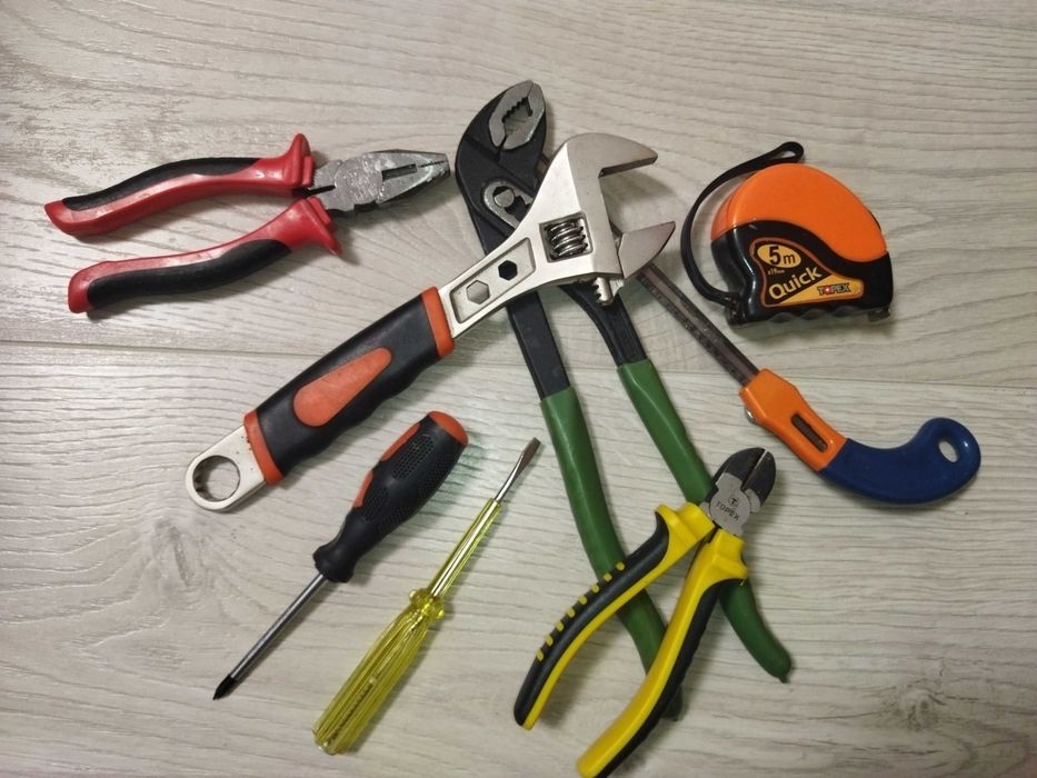 Майстер на годину, дрібний ремонт, зборка меблів, навішування дзеркал