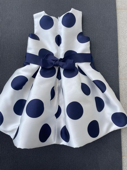 Vestido bolinhas