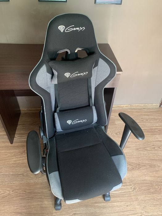 Fotel gamingowy genesis