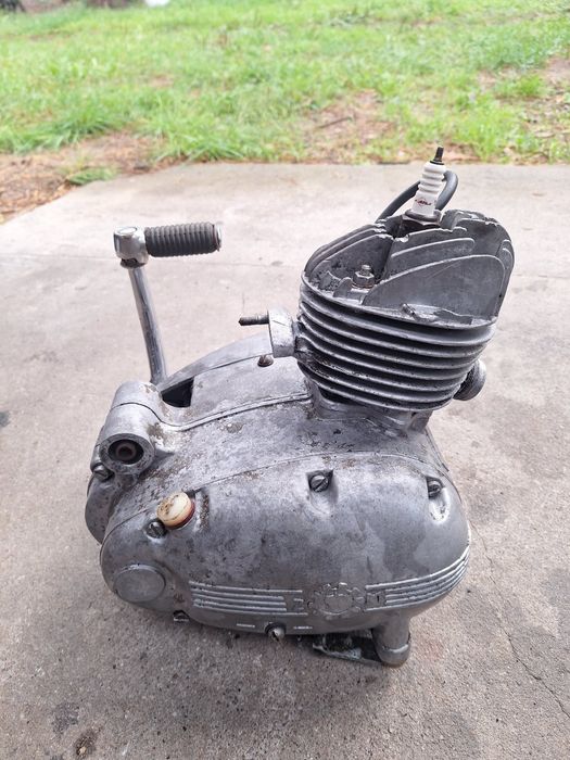 Silnik s38 Komar Romet