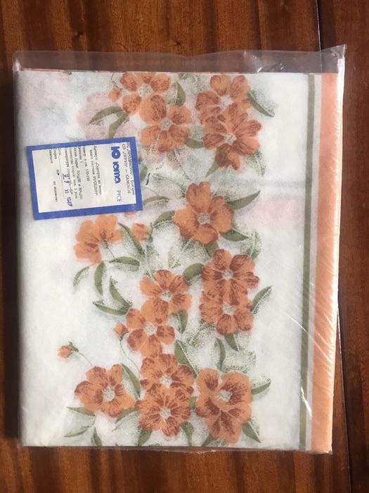 Скатертина неткана