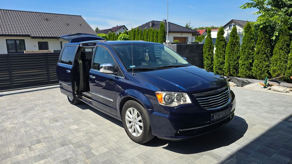 Chrysler Town & Country