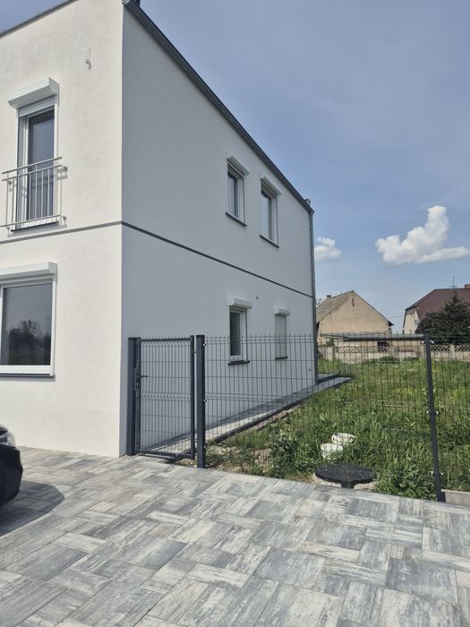 Mieszkanie 98m w domu dwulokalowym Białężyce- bez pośrednika.