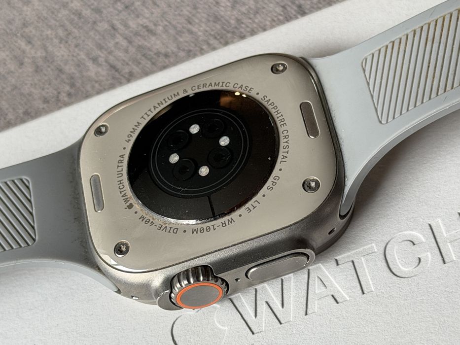 Apple Watch Ultra 1
