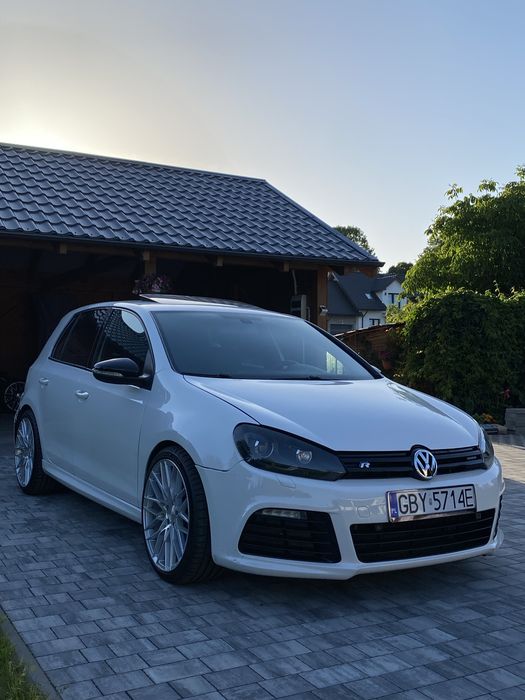 Volkswagen Golf 6R