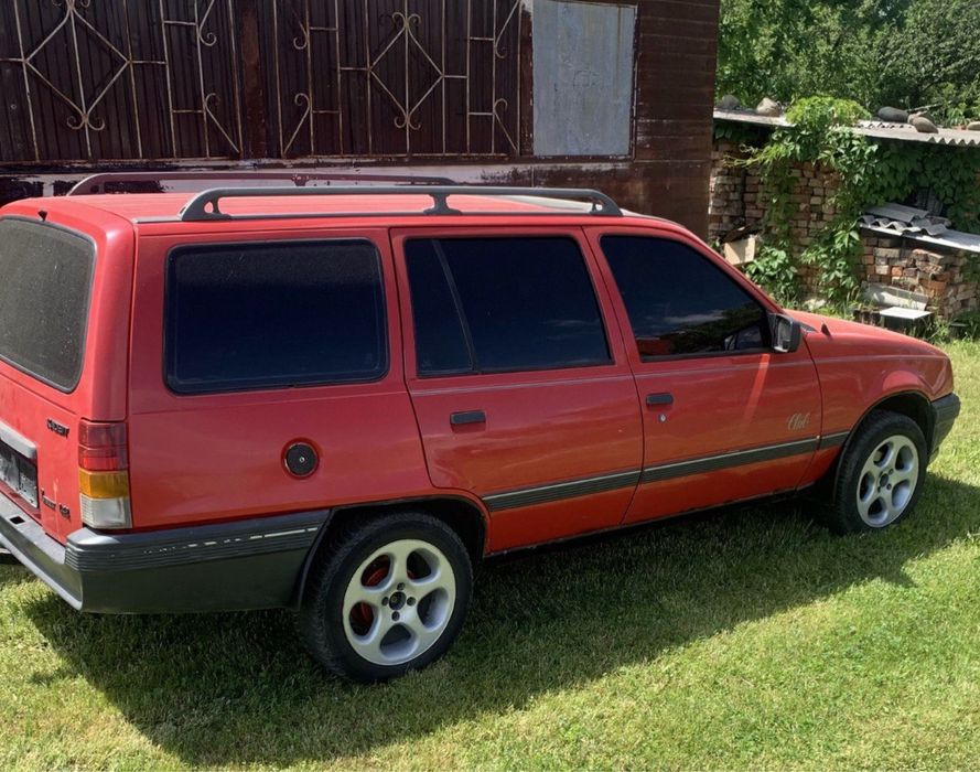 Opel kadett універсал