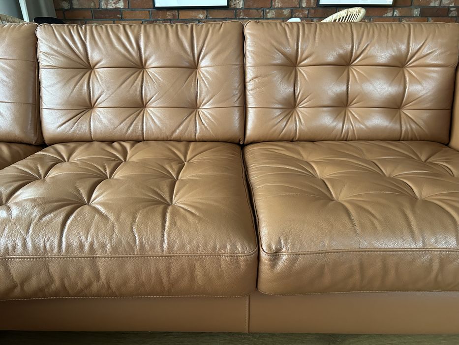Skórzana sofa Ikea Landskrona z szezlongiem kolor camel, stan idealny