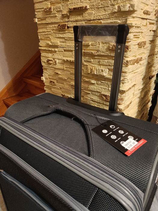 Валіза текстильна Airline розмір 28"
