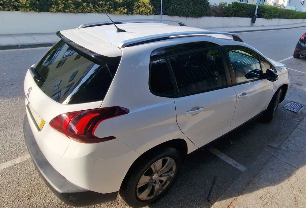 Peugeot 2008 1.2 PureTech Style • 2018 • Apenas 36.300 km • Impecável