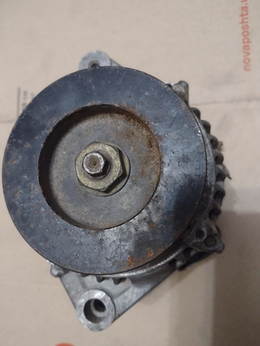 Генератор Toyota Corolla e100 2c diesel