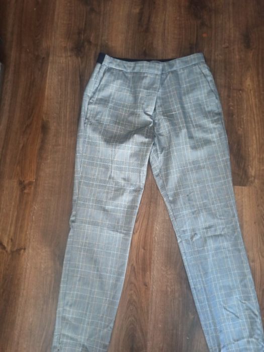 Spodnie damskie Zara w kratkę szare rozmiar L