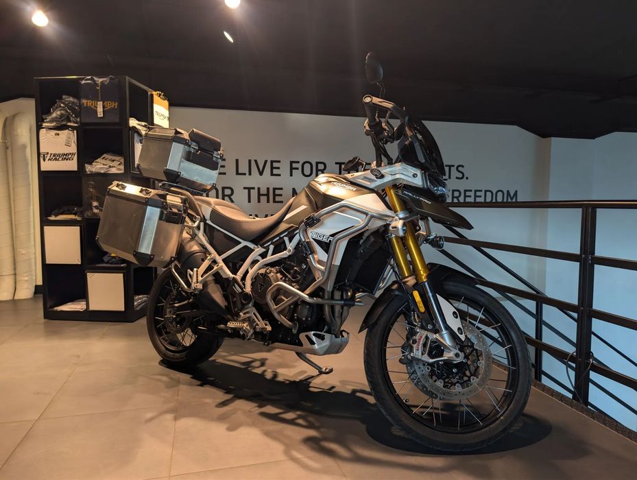 Triumph Tiger 900 Rally Pro, bardzo dobry stan bogate wyposażenie