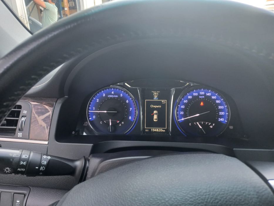 Продам TOYOTA CAMRY  55 2016