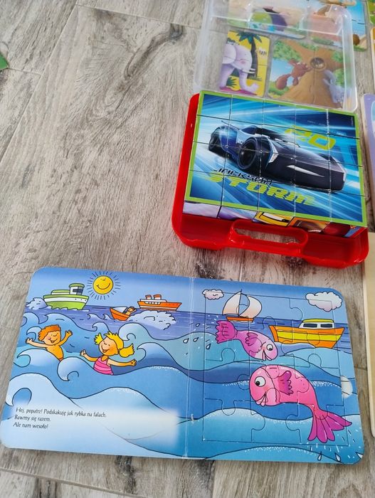 Puzzle drewniane dopasowywaniu układanki książki