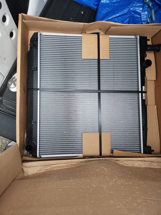 Radiador toyota hiace 1995