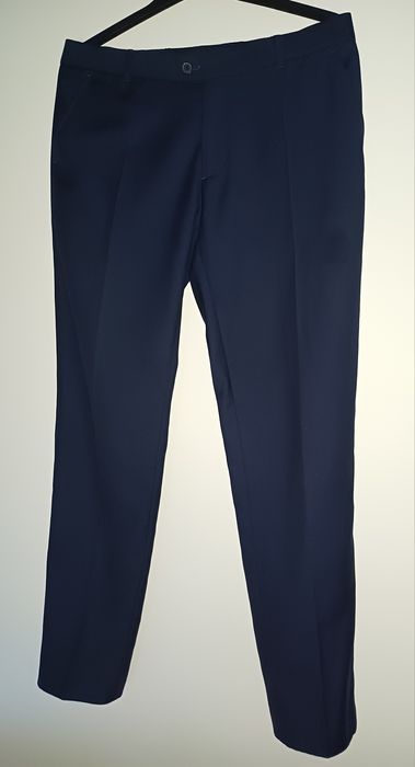 Granatowy garnitur męski/młodzieżowy