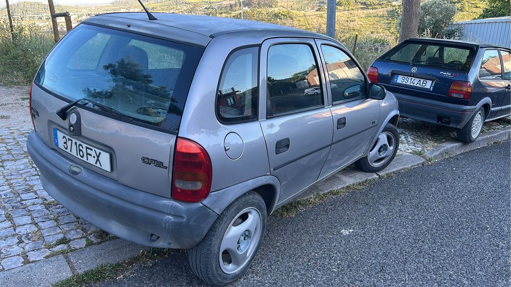 Opel corsa 1.2 eco