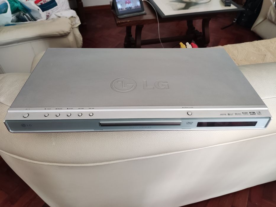 DVD player LG moderno