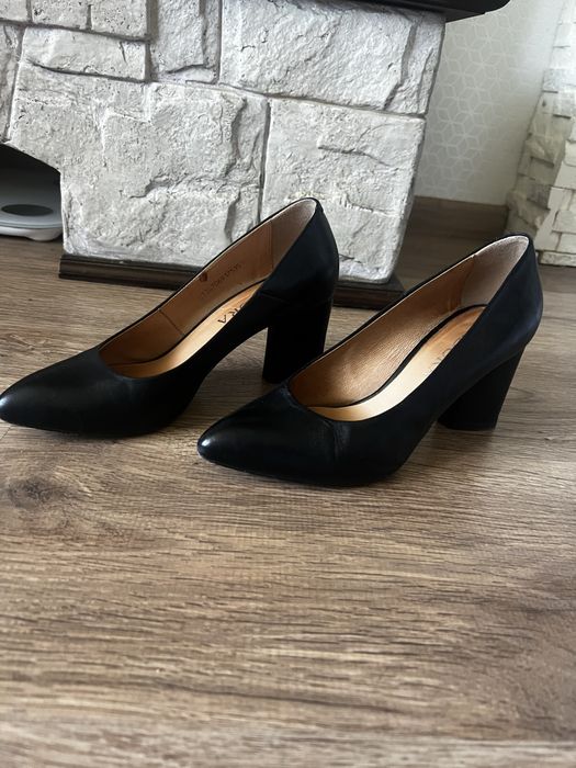 Туфлі Badura, 37 р