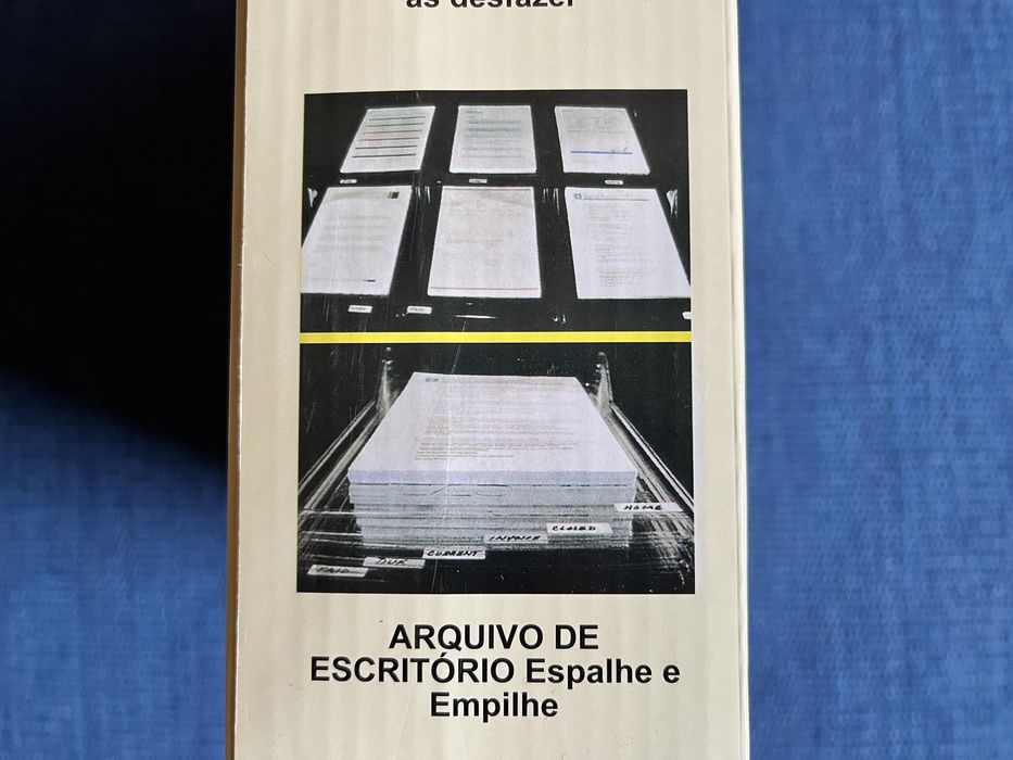 Organizador de camisolas (ou escritorio)