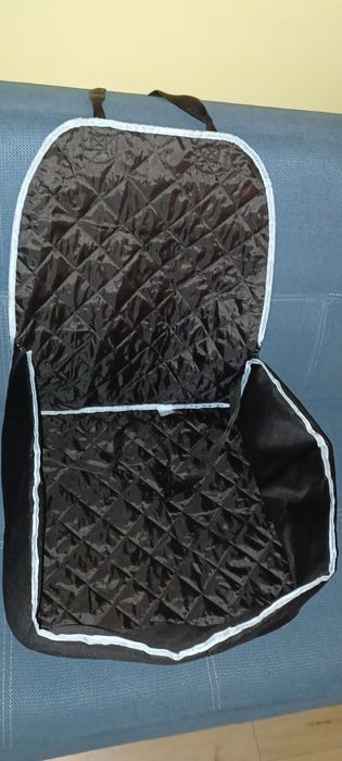 Transporter dla psa do auta