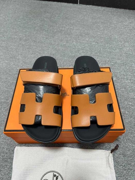 klapki Hermes roz.44