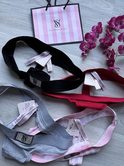 Zestaw stringi czarne w paski z logo z kryształkami Victoria’s Secret